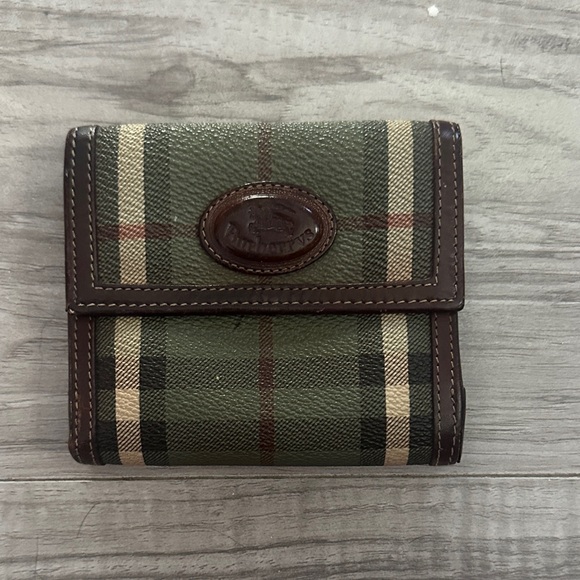 Vintage Burberry Olive and Chocolate Check Card Holder